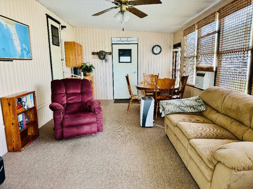 25 Leisure Drive a Auburndale, FL Mobile or Manufactured Home for Sale